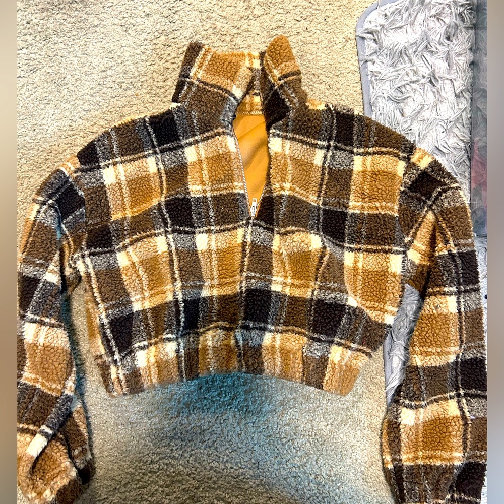 Cropped brown & beige hoodie